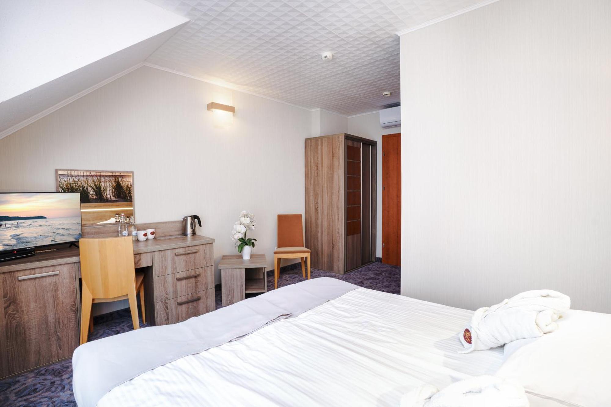 Hotel Spa Activia Jastrzębia Góra Esterno foto