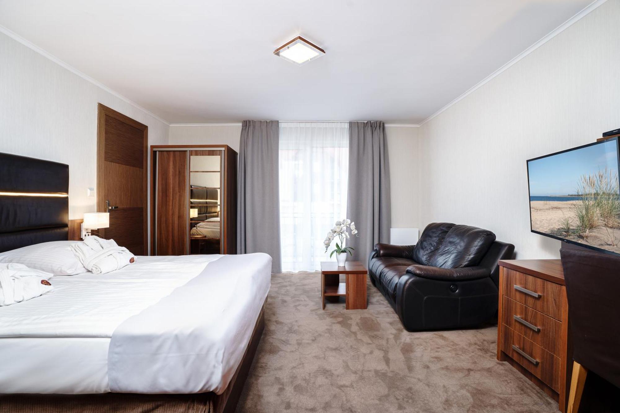 Hotel Spa Activia Jastrzębia Góra Esterno foto