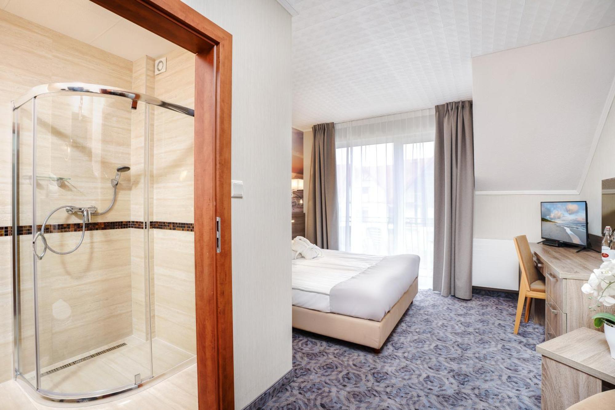 Hotel Spa Activia Jastrzębia Góra Esterno foto