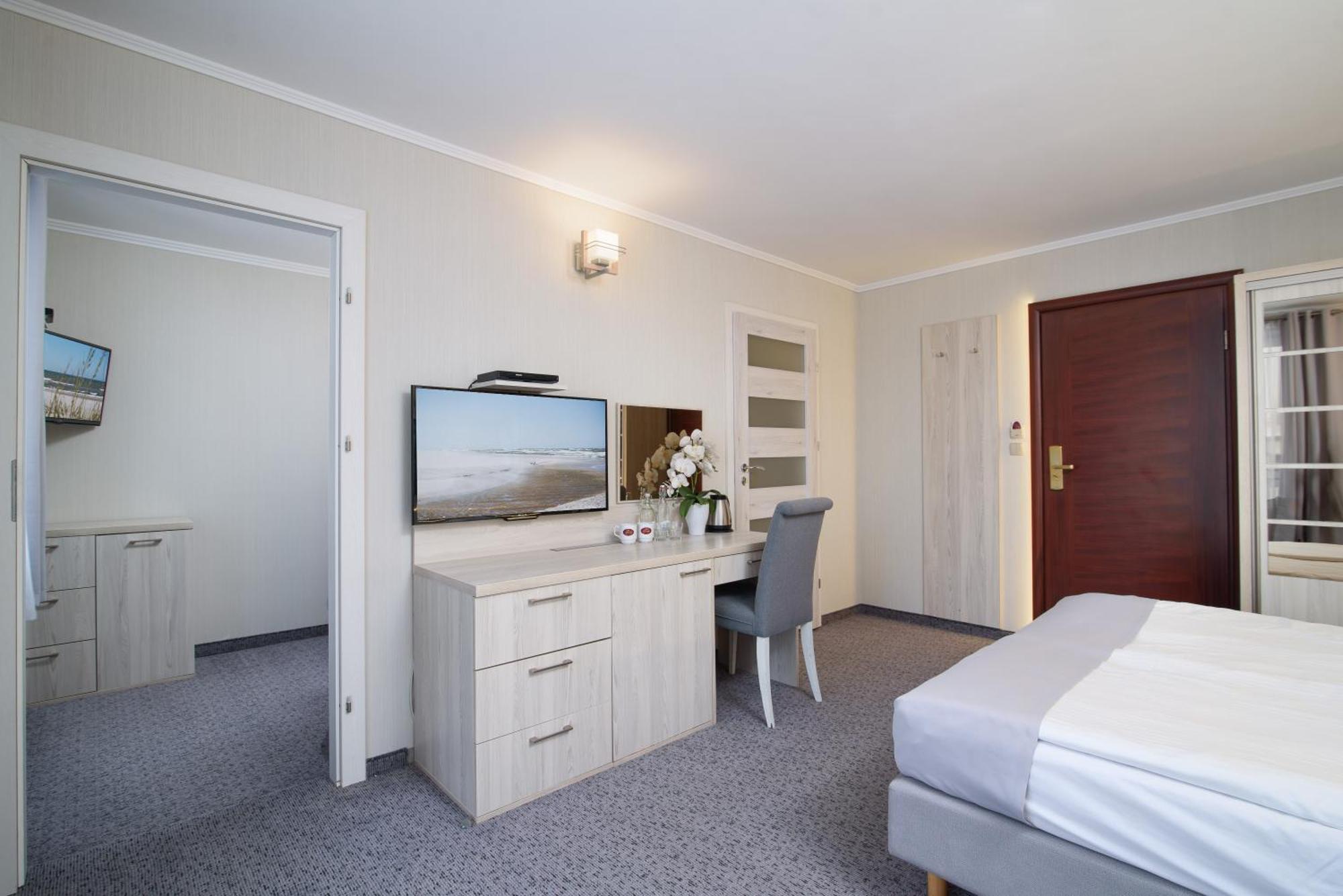Hotel Spa Activia Jastrzębia Góra Esterno foto