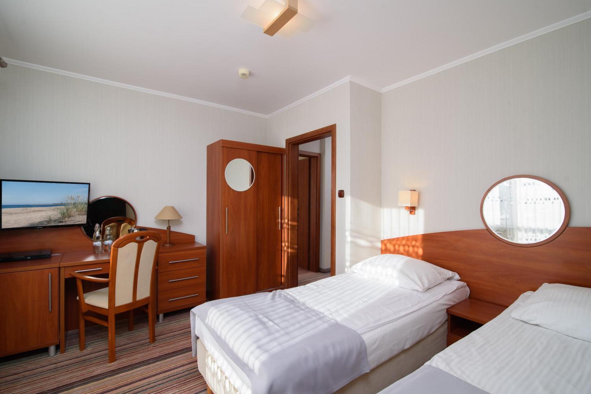 Hotel Spa Activia Jastrzębia Góra Esterno foto