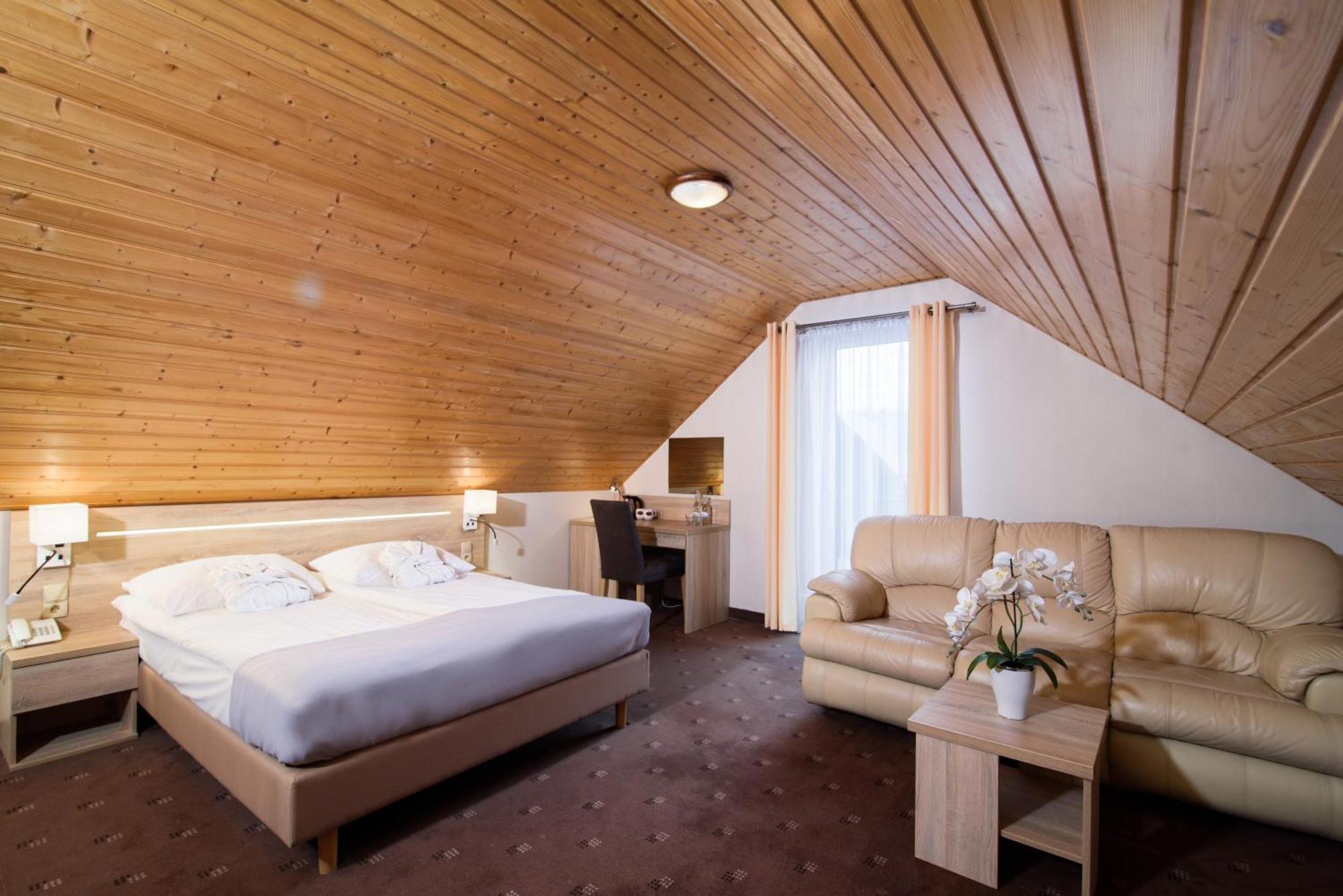 Hotel Spa Activia Jastrzębia Góra Esterno foto