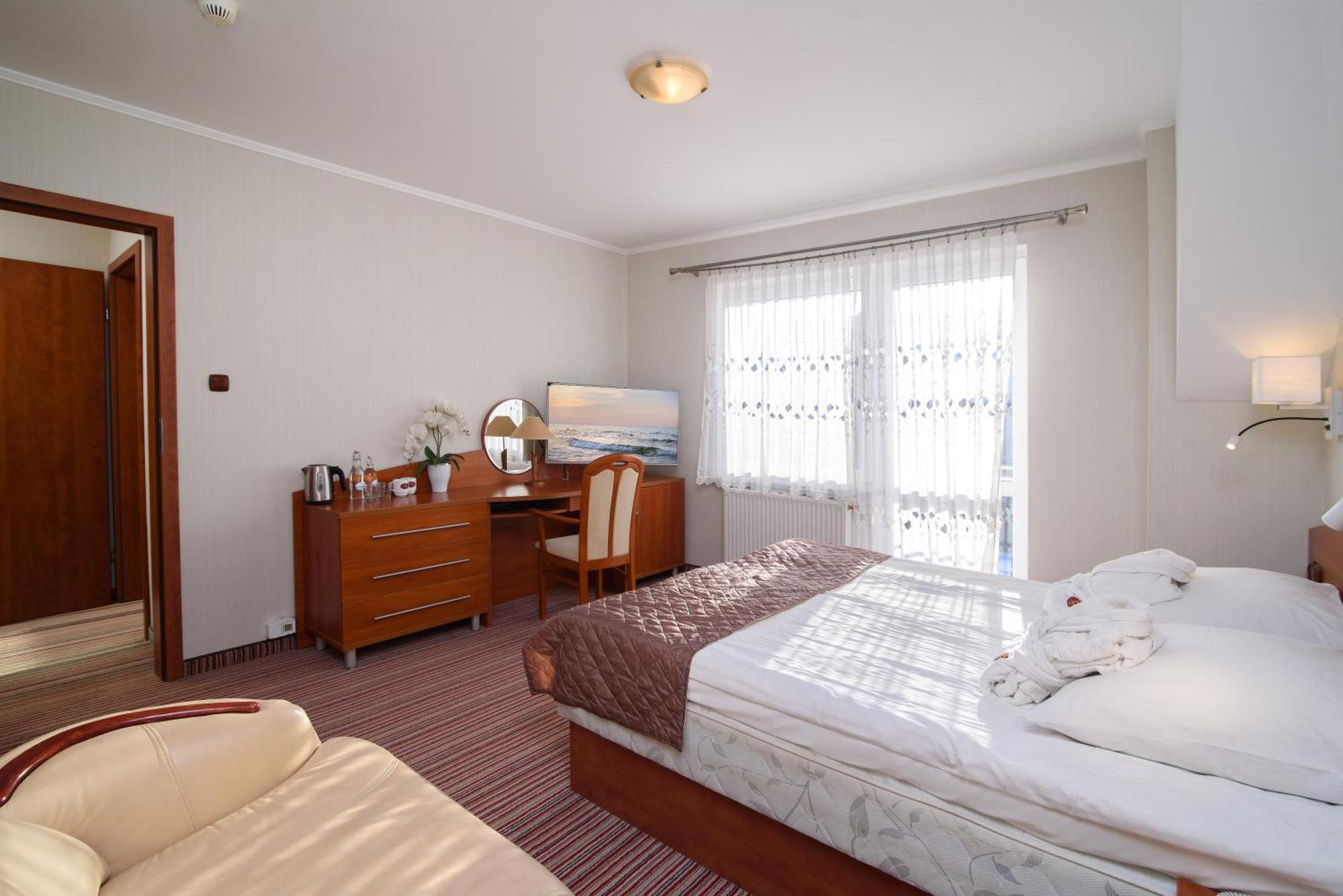 Hotel Spa Activia Jastrzębia Góra Esterno foto
